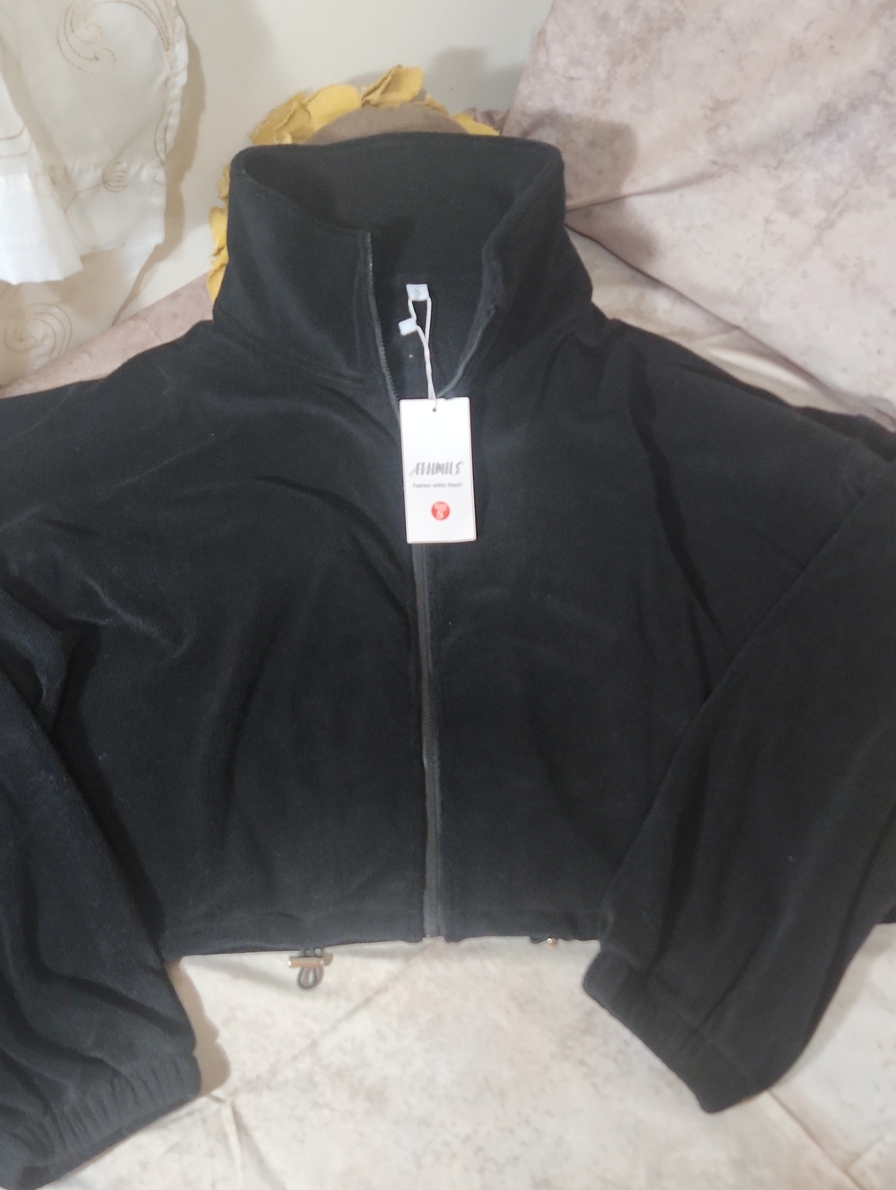 Black Zip-Front Fleece Cropped Jacket